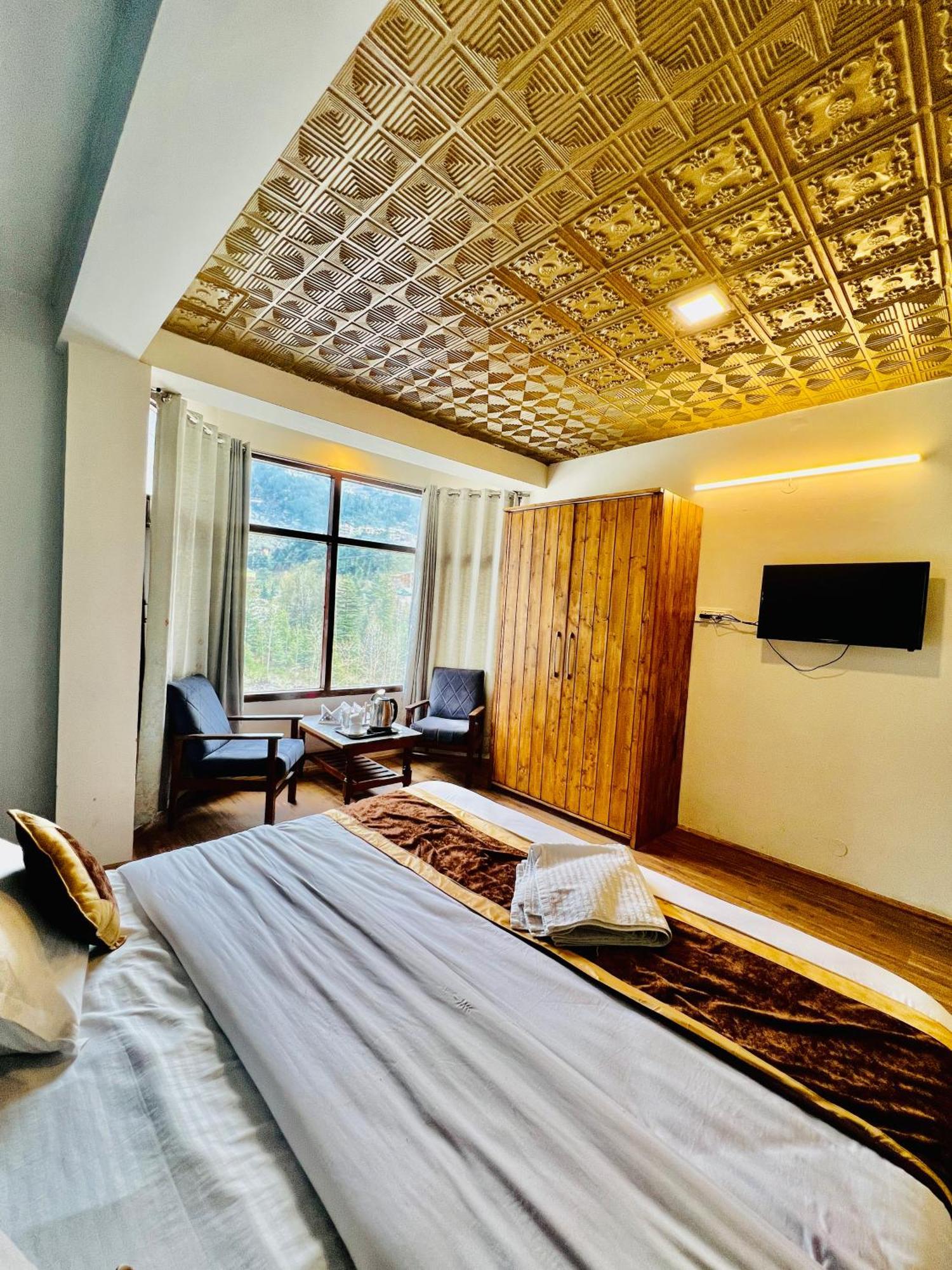 Hotel New # Link Way # Near Zing Bus Stand Маналі Екстер'єр фото