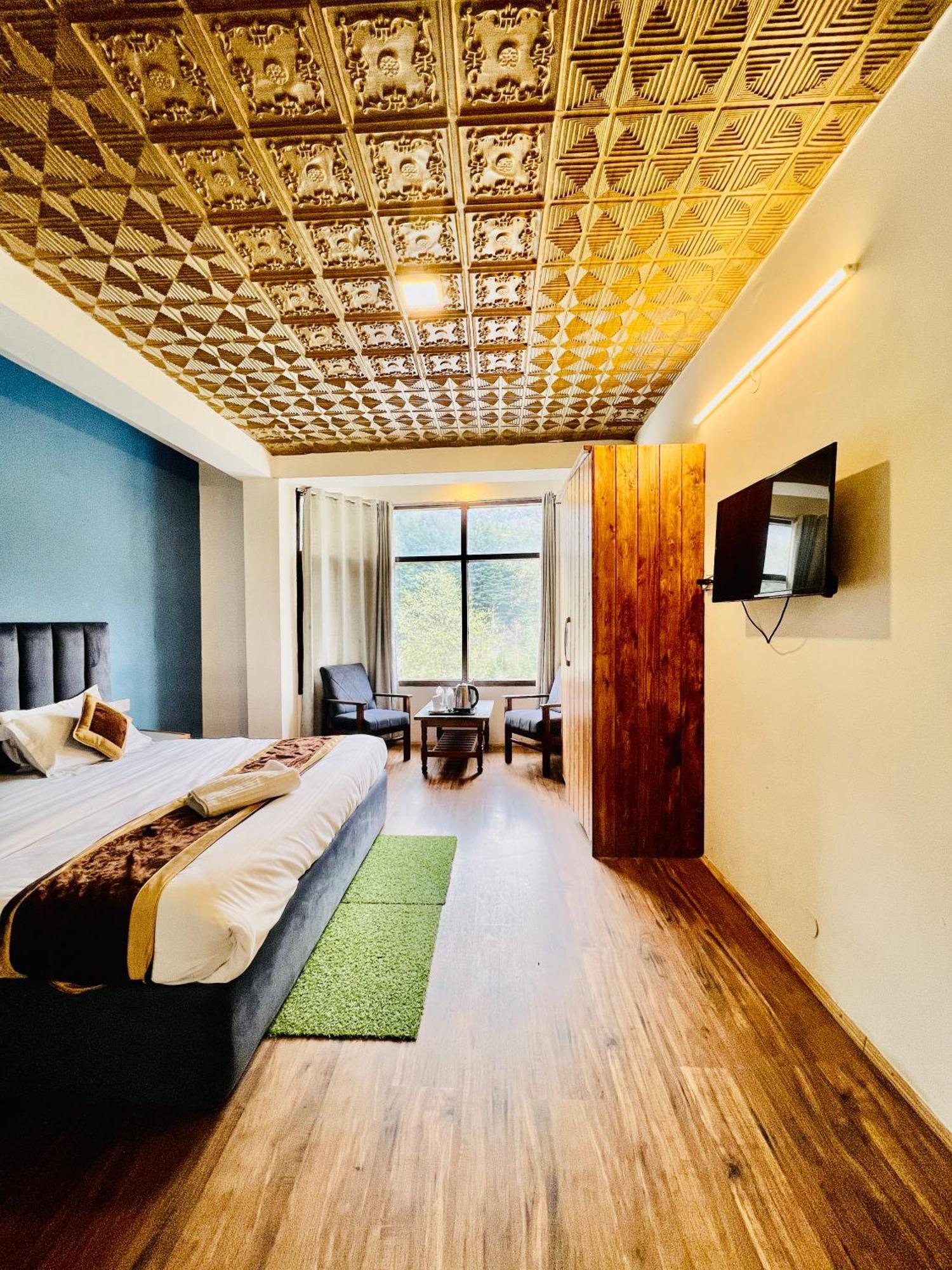 Hotel New # Link Way # Near Zing Bus Stand Маналі Екстер'єр фото